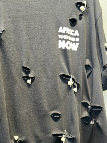 Noza Tee