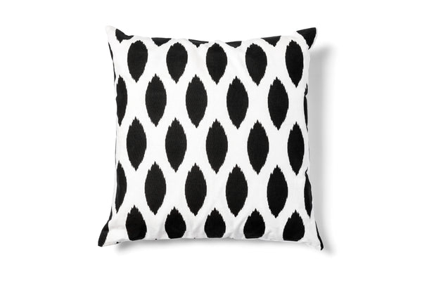 BoW cushion